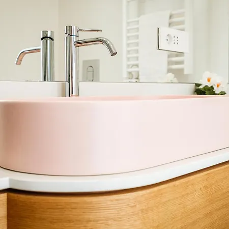 Eleganza E Design Nel Cuore Di - E Movida *